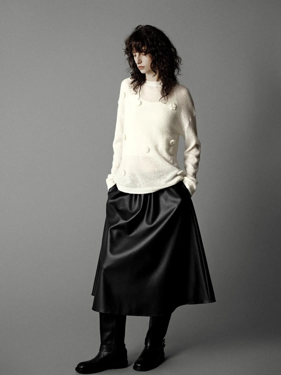 Floral Applique Long Sleeve Knitted T-Shirts sold by Urban Revivo product image thumbnail 5