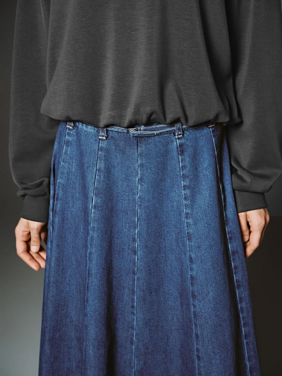 Pleated Denim Midi Skirts sold by Urban Revivo product image thumbnail 5