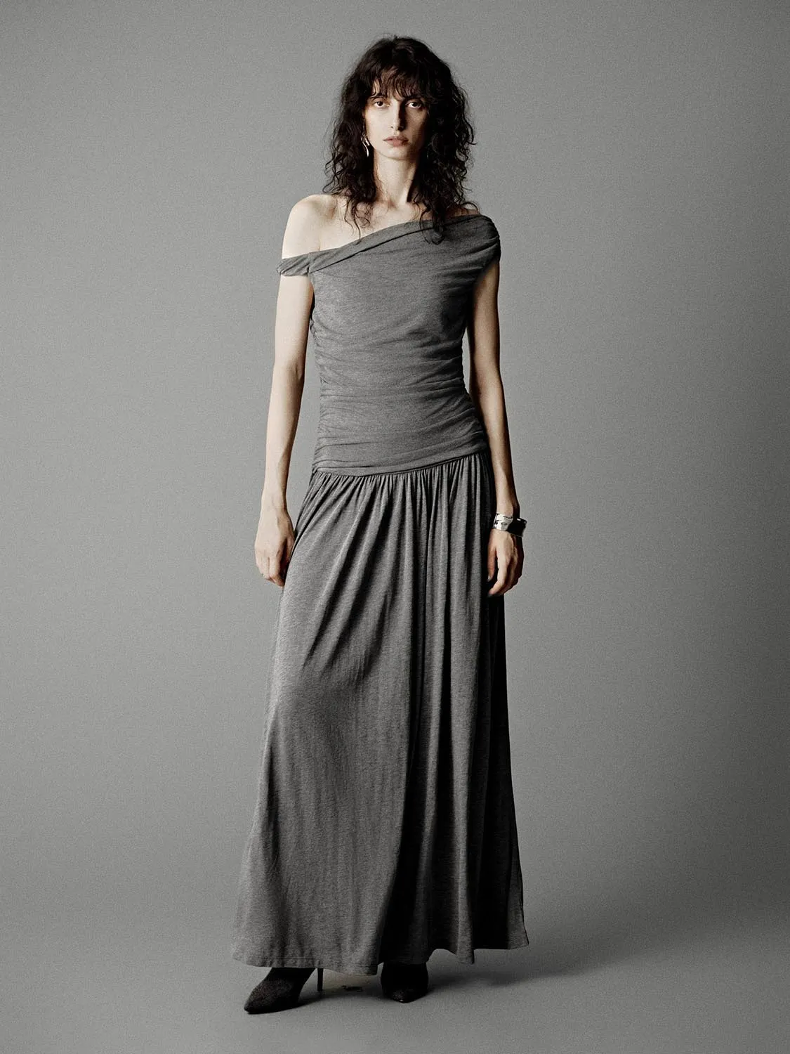 Ruched Sleeveless A-Line Midi Dresses sold by Urban Revivo