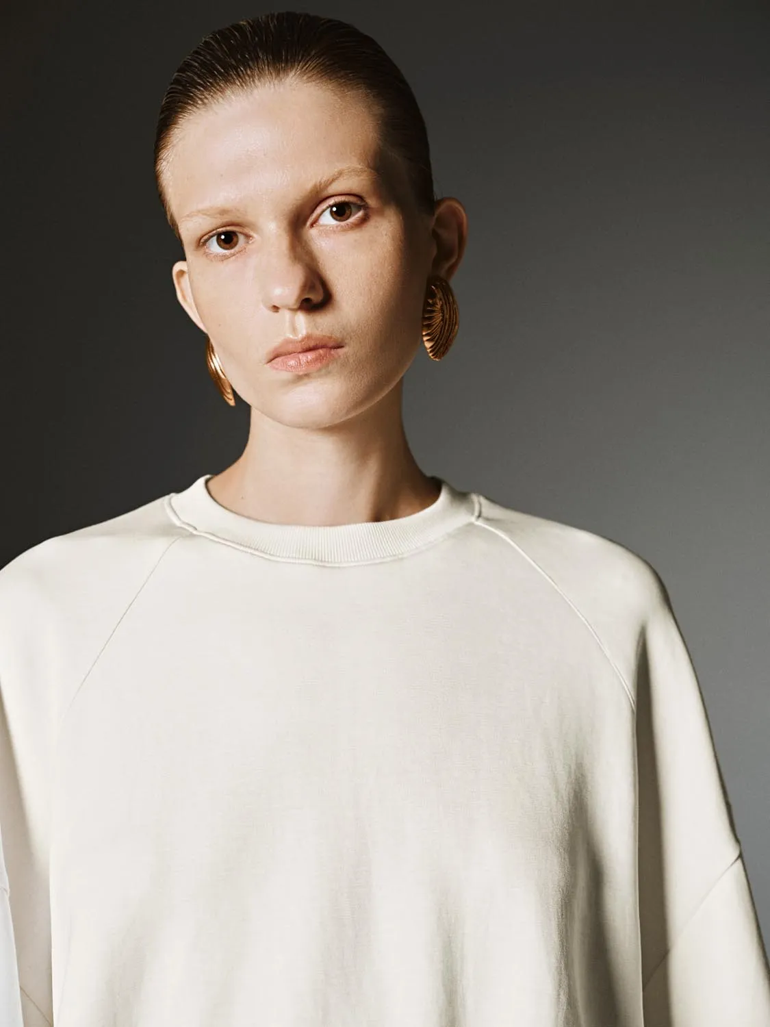 Crew Neck Sweatshirts sold by Urban Revivo product image thumbnail 3