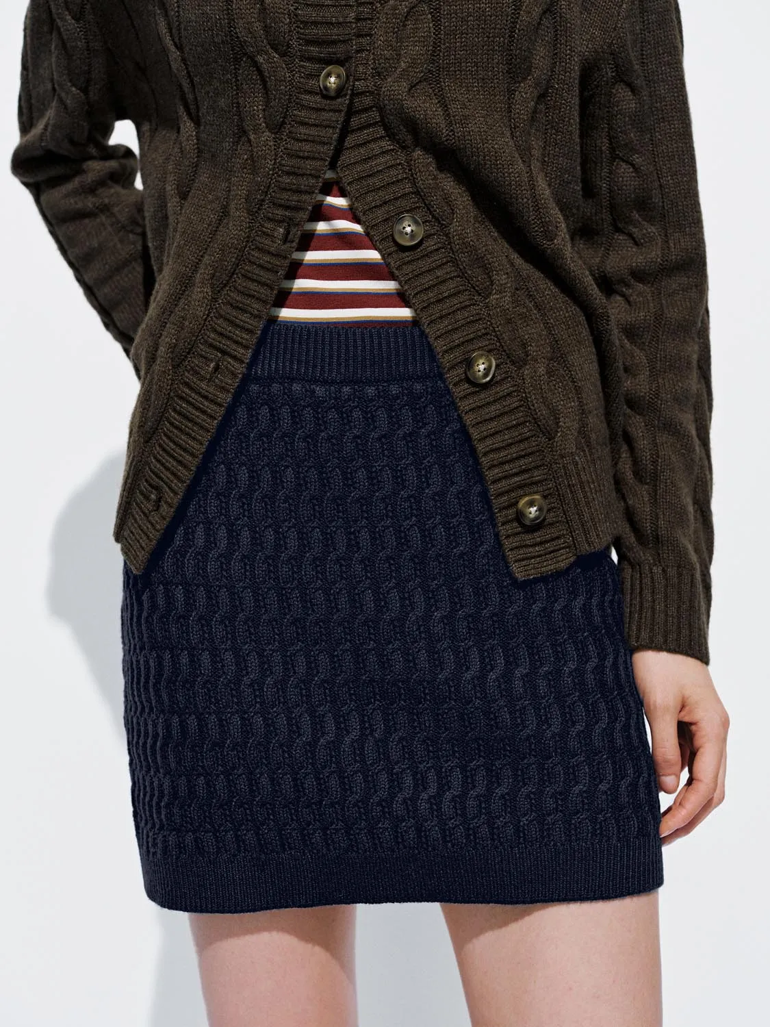 Pull On Knitted Mini Skirts sold by Urban Revivo product image thumbnail 5