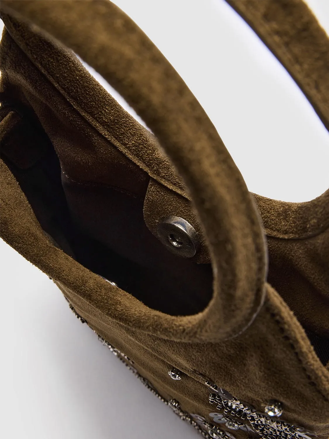 Floral Beaded Handle Shoulder Bags sold by Urban Revivo product image thumbnail 4