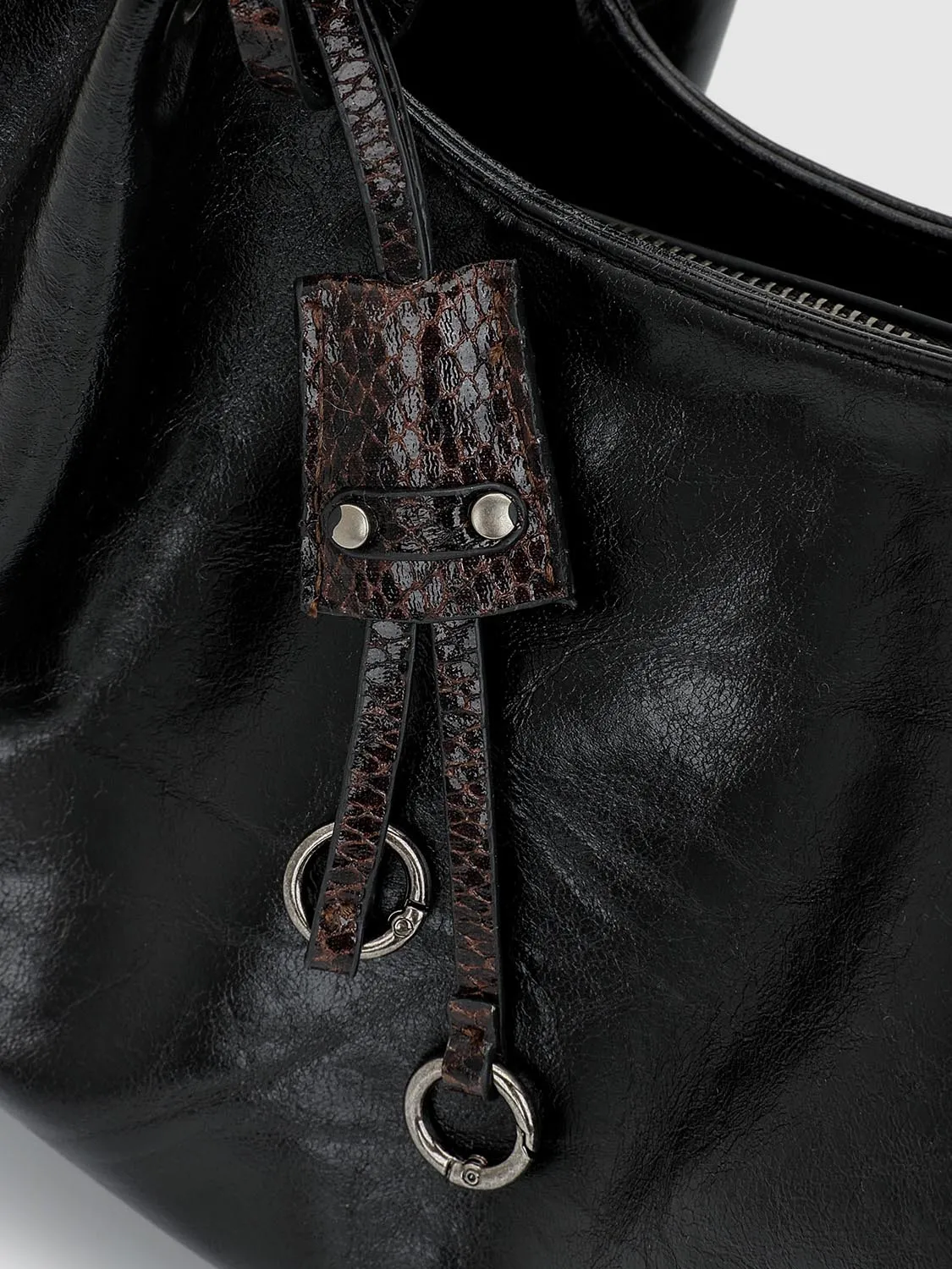 Vegan Leather Oversize Shoulder Bags sold by Urban Revivo product image thumbnail 5