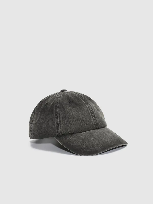 Denim Baseball Cap sold by Urban Revivo