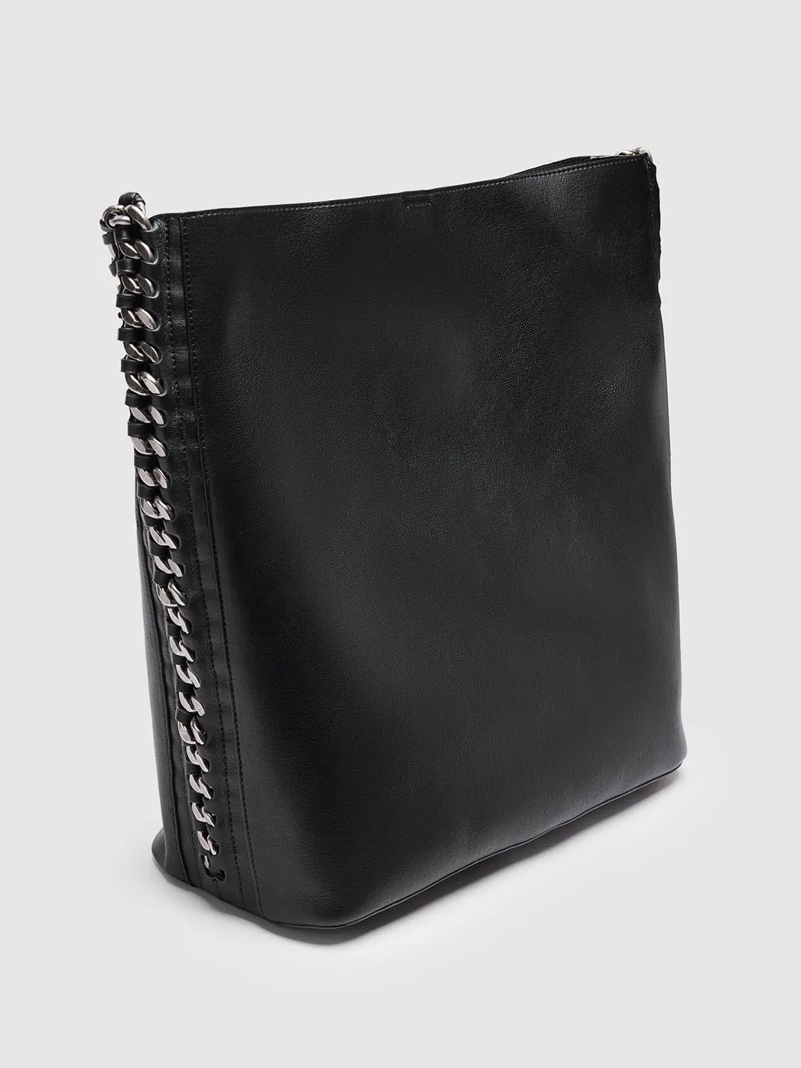 Vegan Leather Oversize Shoulder Bags sold by Urban Revivo product image thumbnail 3