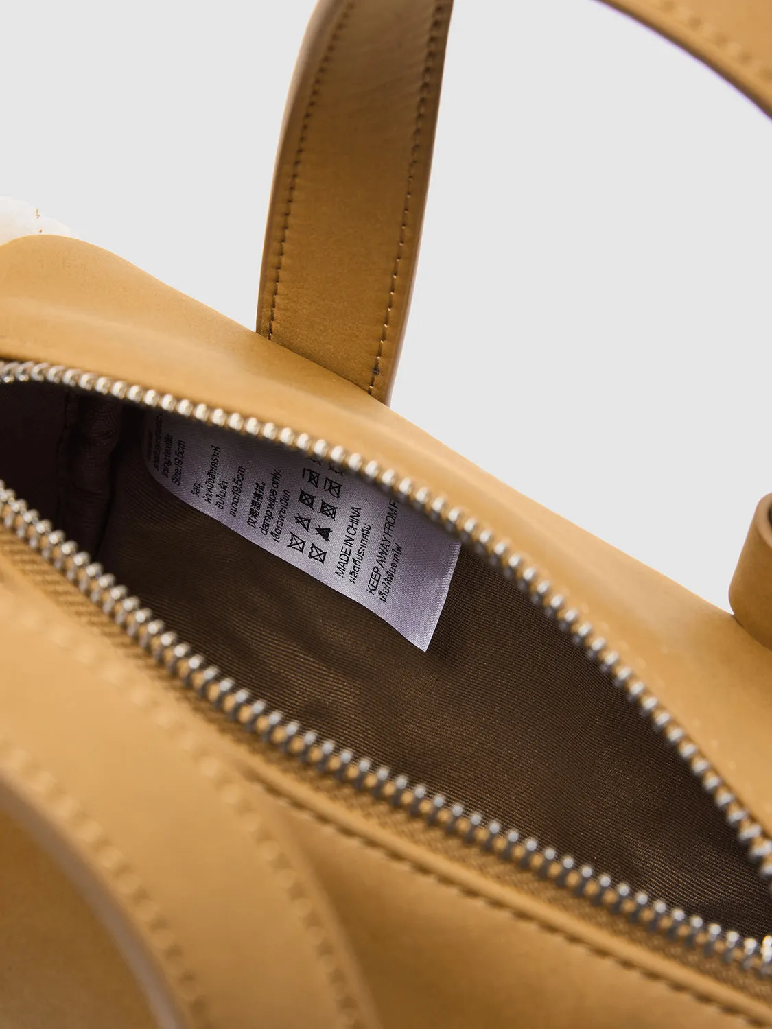 Buckled Fleece Trim Shoulder Bags sold by Urban Revivo product image thumbnail 4