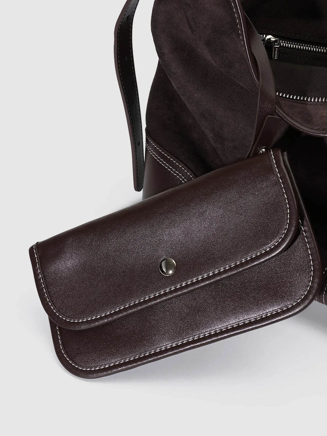 Seamed Shoulder Bags sold by Urban Revivo product image thumbnail 5