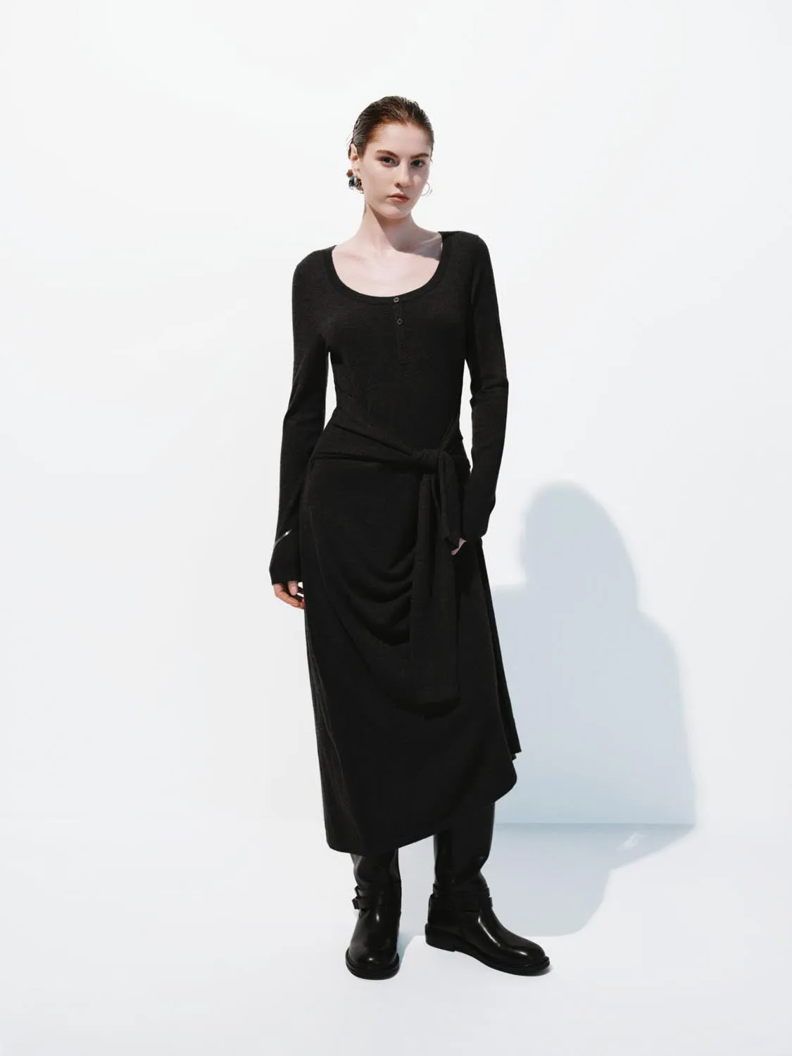 Long Sleeve Knitted Midi Dresses sold by Urban Revivo product image thumbnail 4