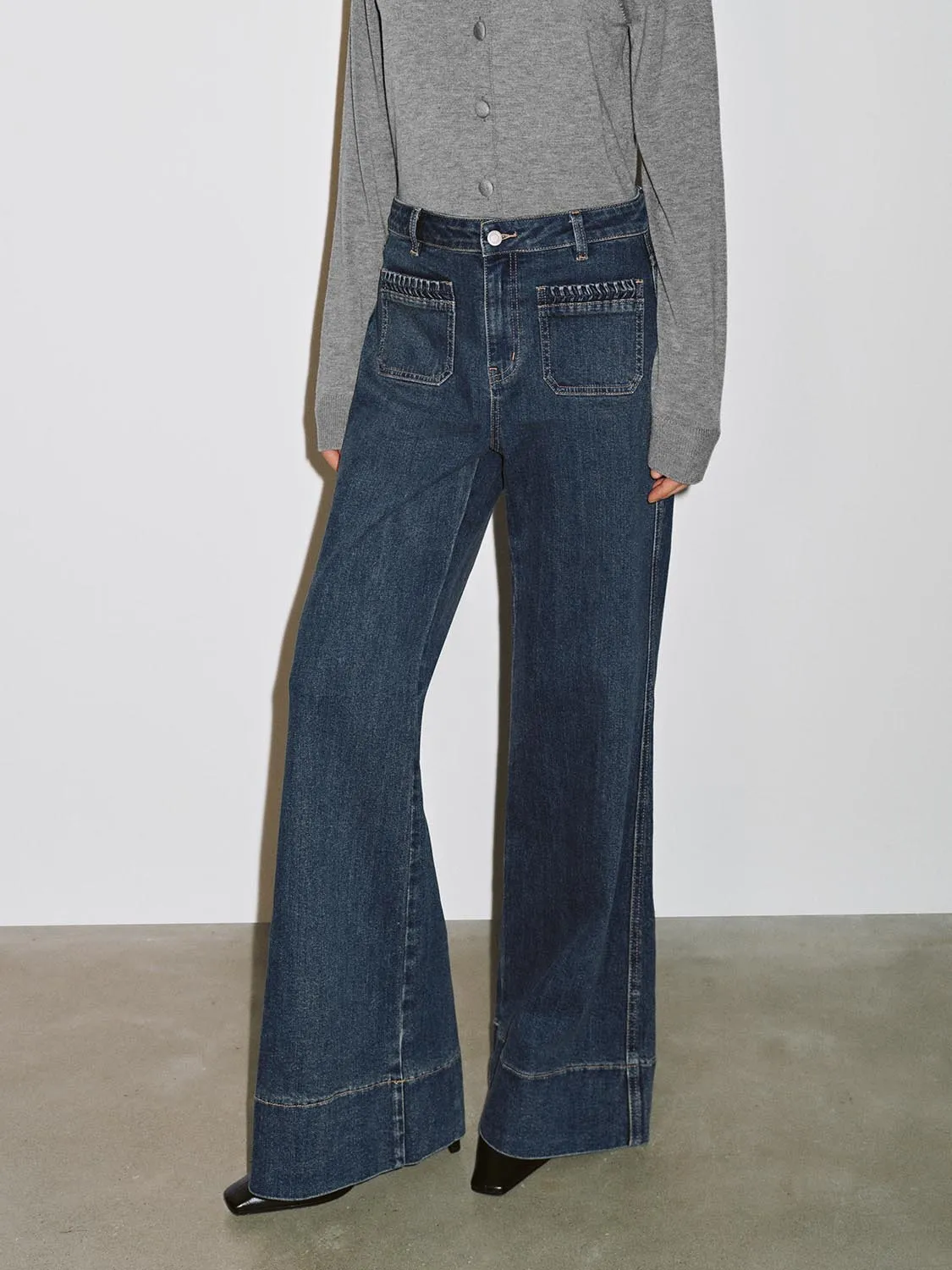 Patch Pocket Flare Leg Jeans sold by Urban Revivo product image thumbnail 3
