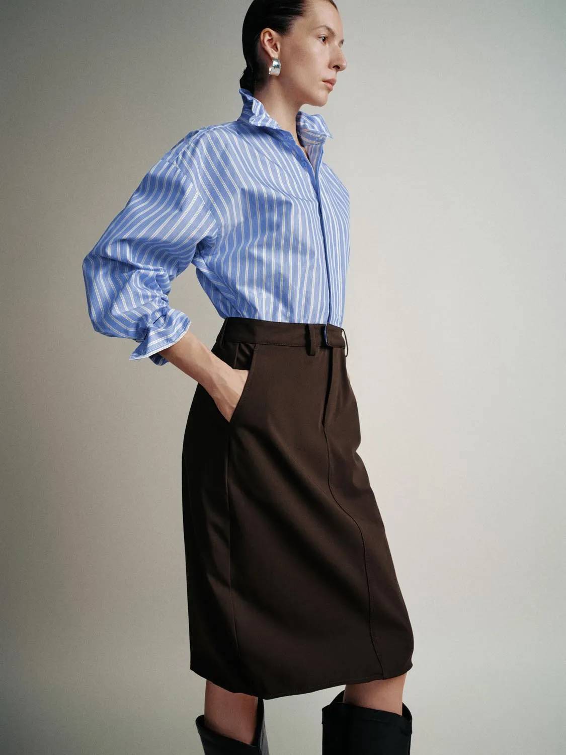 Straight Midi Dresses sold by Urban Revivo product image thumbnail 2