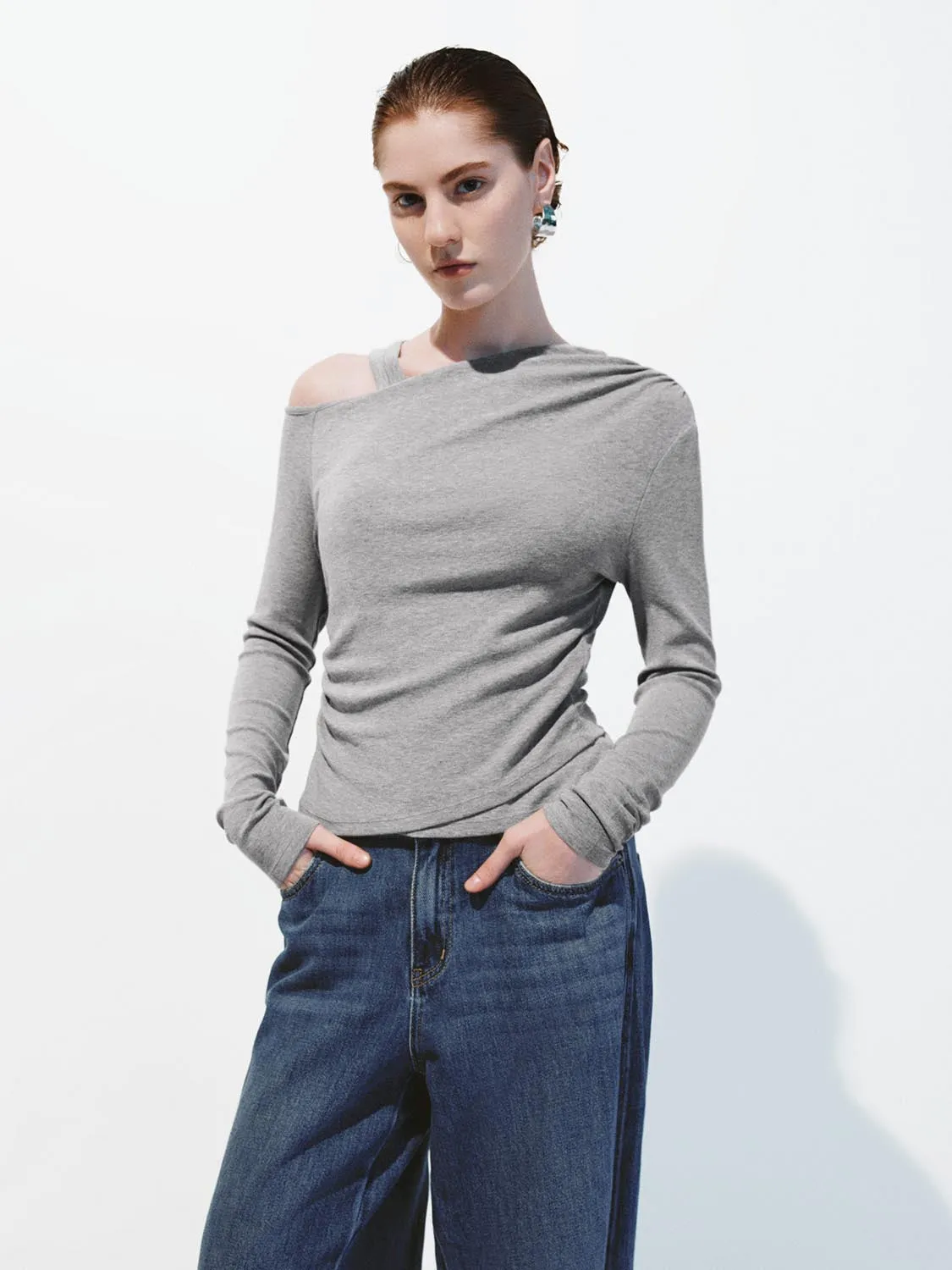 Ruched One Shoulder Long Sleeve T-Shirts sold by Urban Revivo
