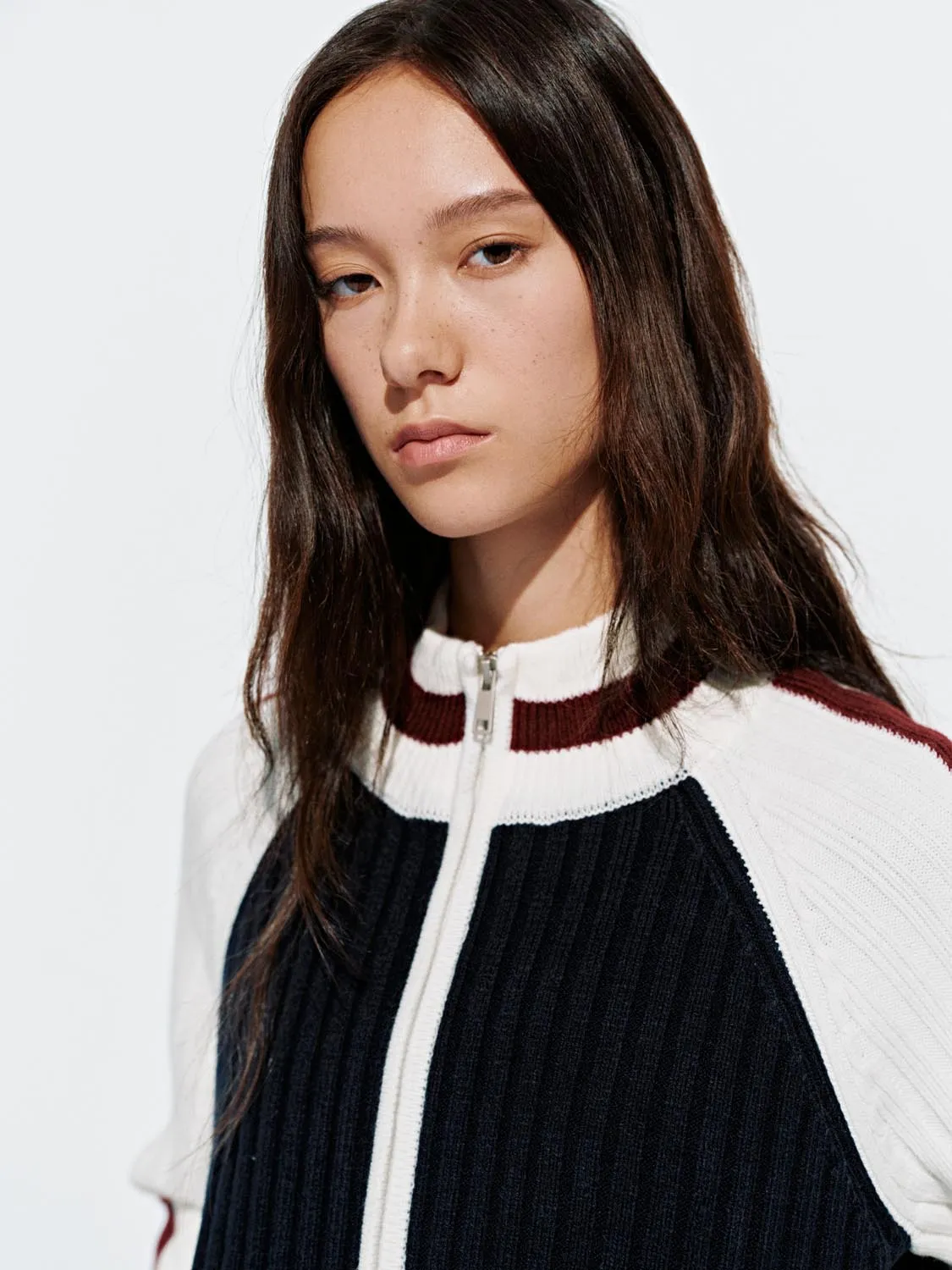 Contrast Full Zip Knitted Cardigans sold by Urban Revivo product image thumbnail 3