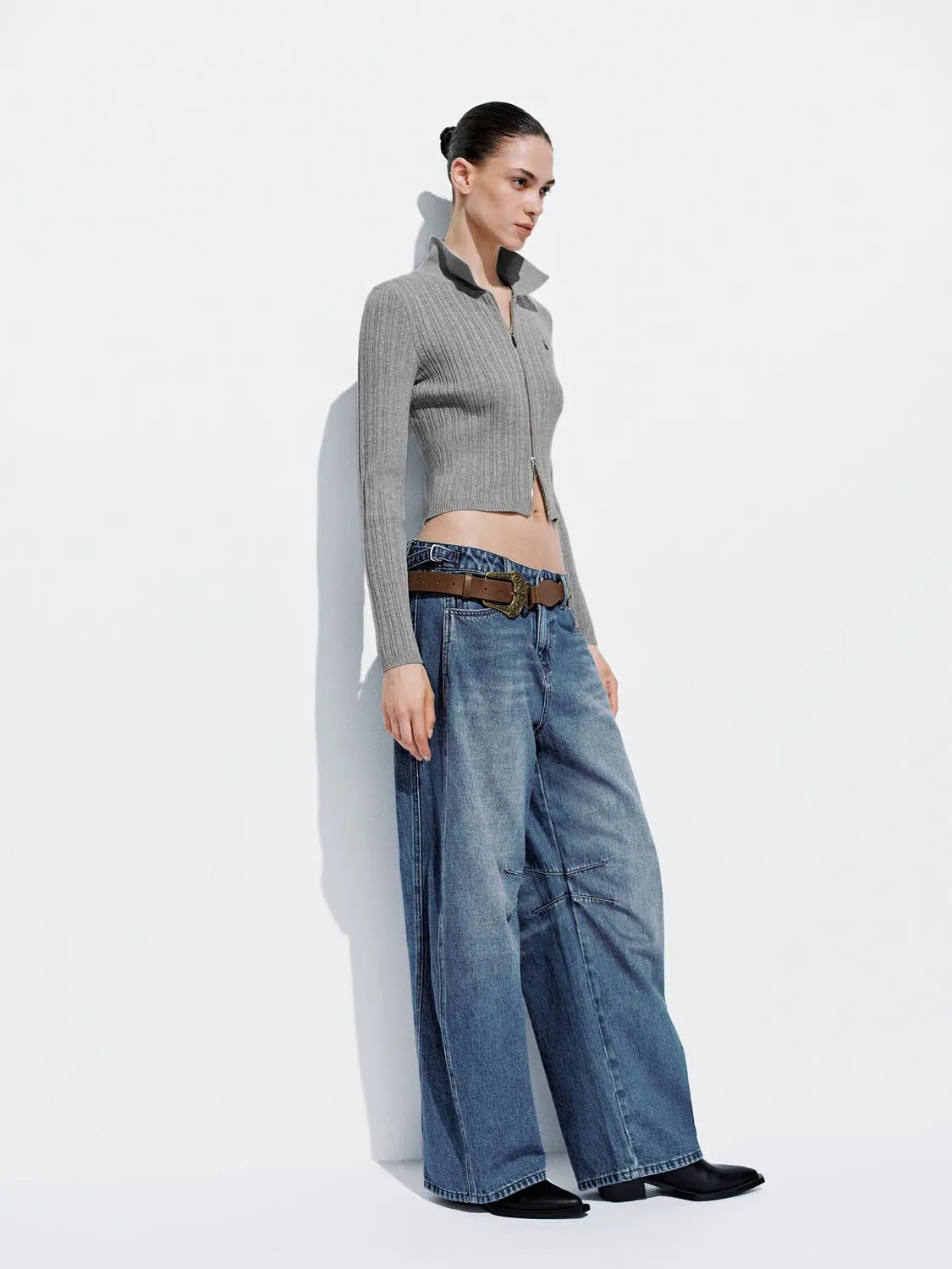 Collared Skinny Knitted Cardigans sold by Urban Revivo product image thumbnail 5