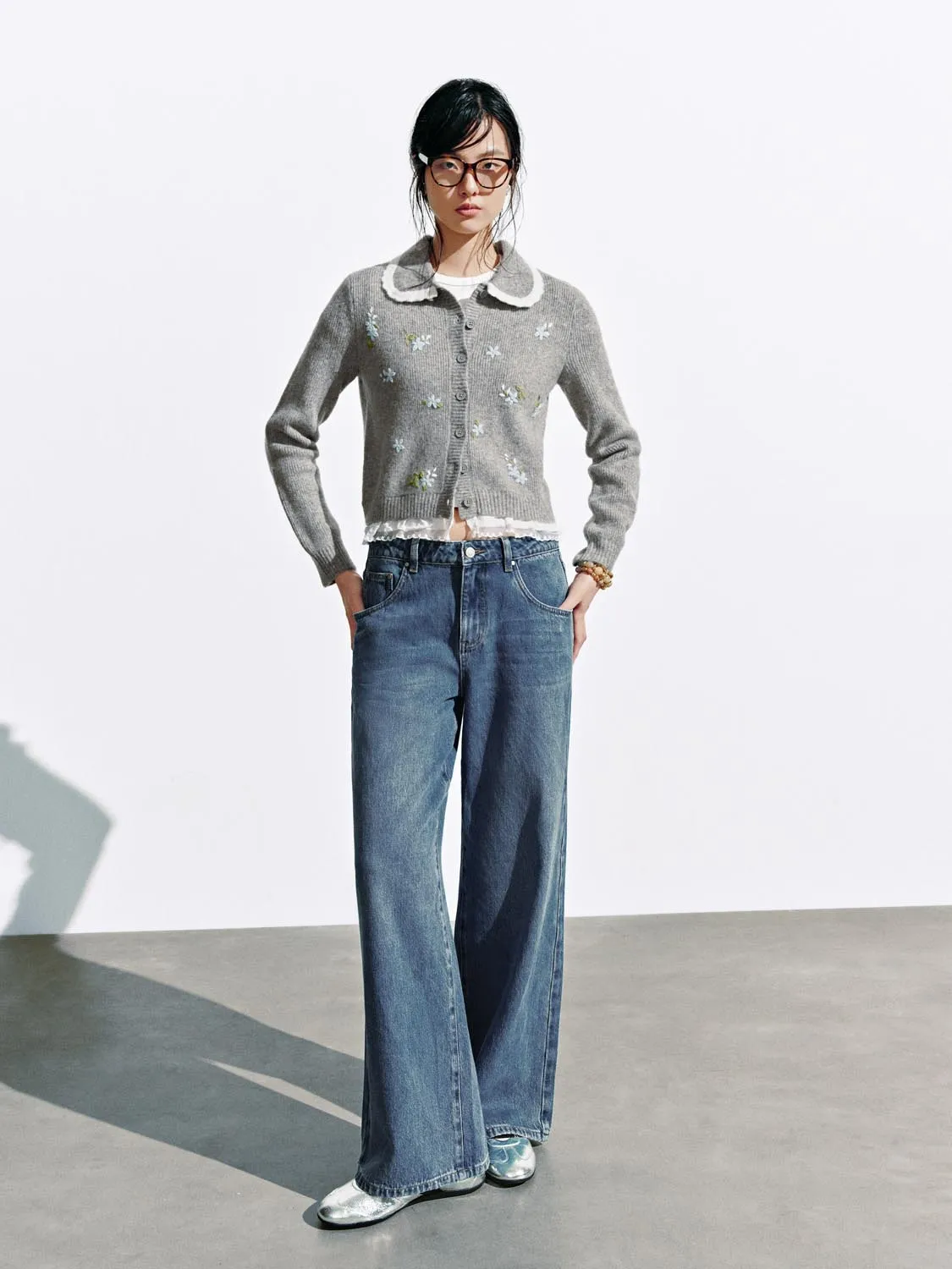 Embroidered Lace Hem Knitted Cardigans sold by Urban Revivo product image thumbnail 4