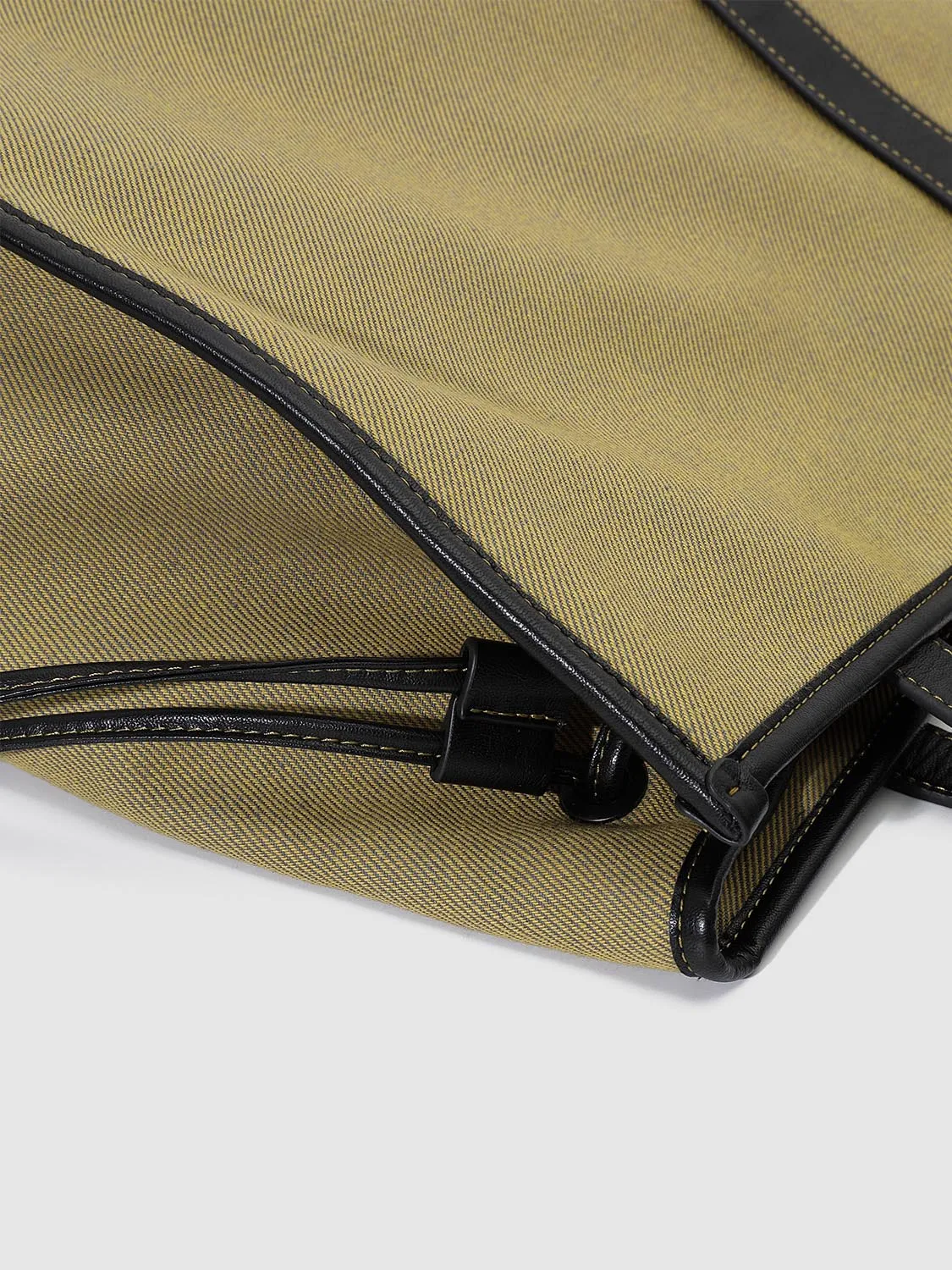 Oversize Tote Shoulder Bags sold by Urban Revivo product image thumbnail 4