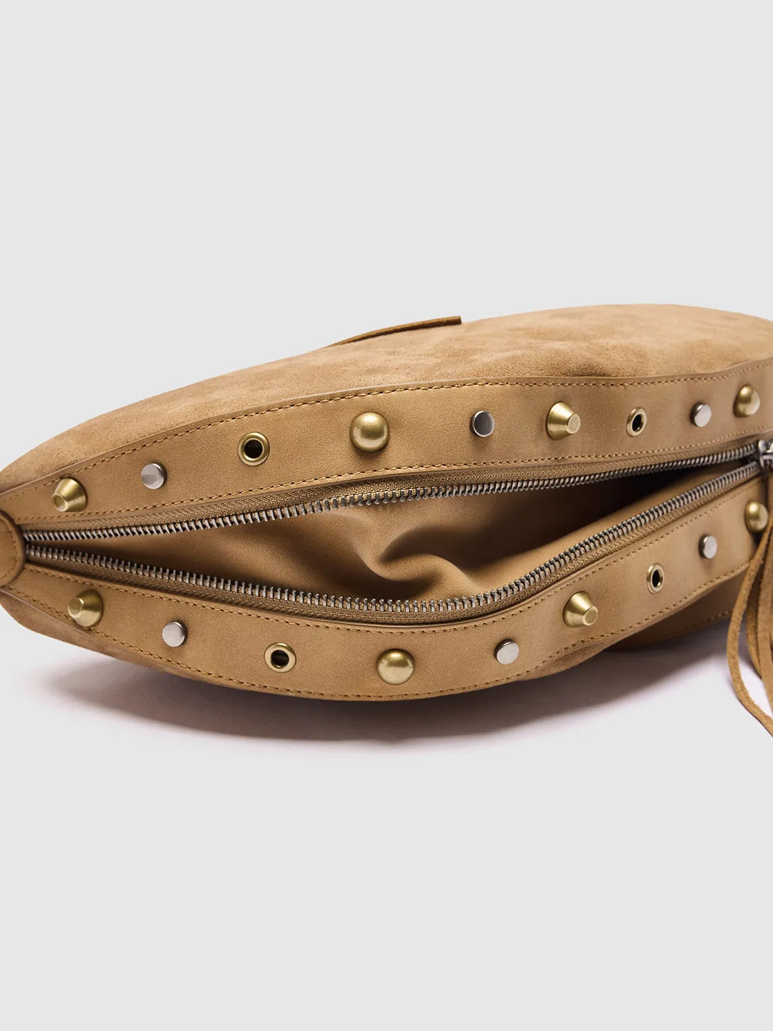 Fringed Crescent Shoulder Bags sold by Urban Revivo product image thumbnail 5