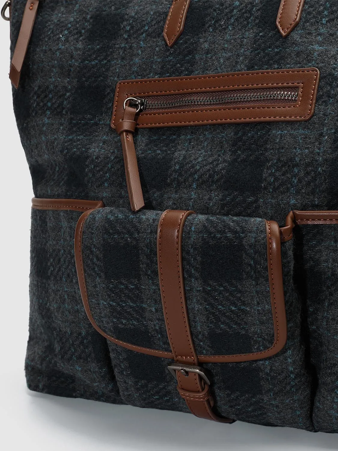 Buckle Detail Check Tote Backpacks sold by Urban Revivo product image thumbnail 5