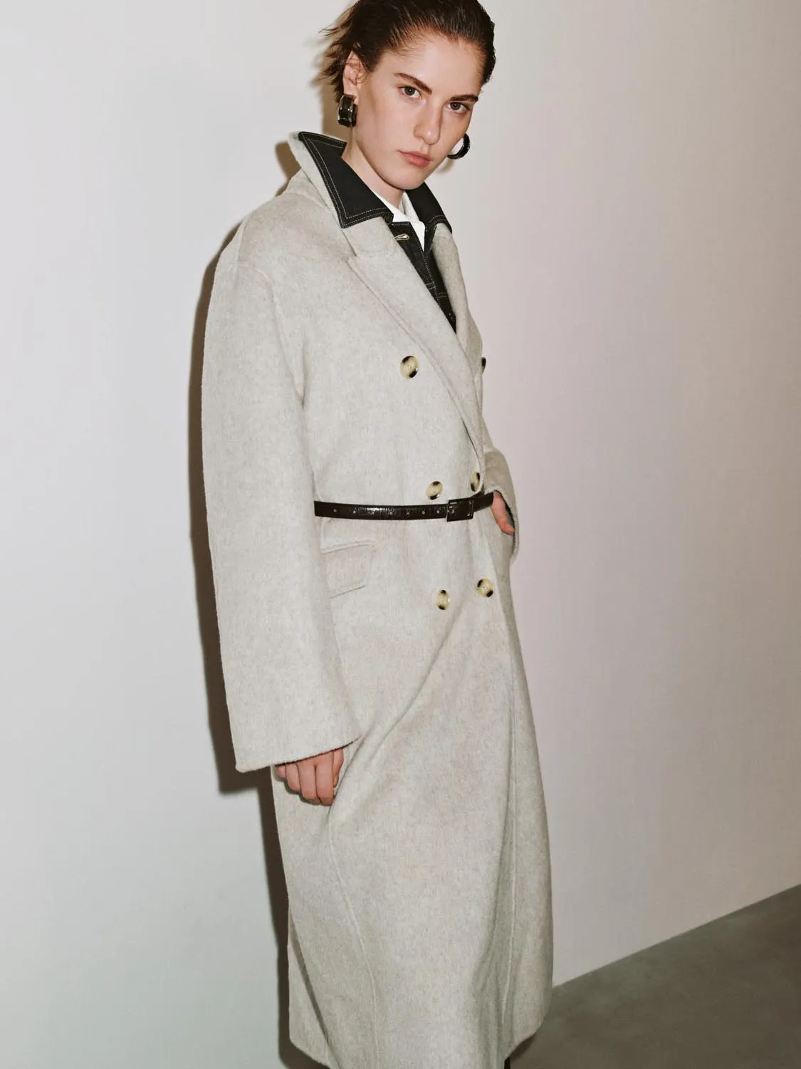 Oversize Wool Blend Coats sold by Urban Revivo product image thumbnail 5