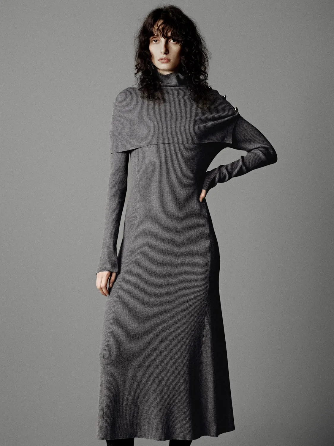 Detachable Knitted Midi Dresses sold by Urban Revivo product image thumbnail 5