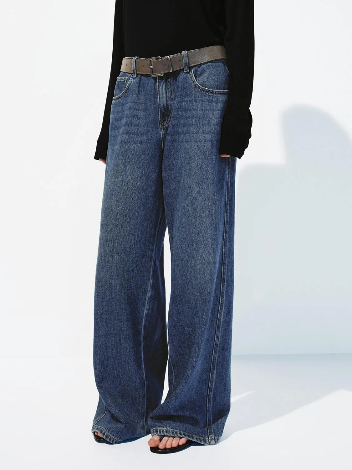 Belted Wide Leg Jeans sold by Urban Revivo product image thumbnail 3