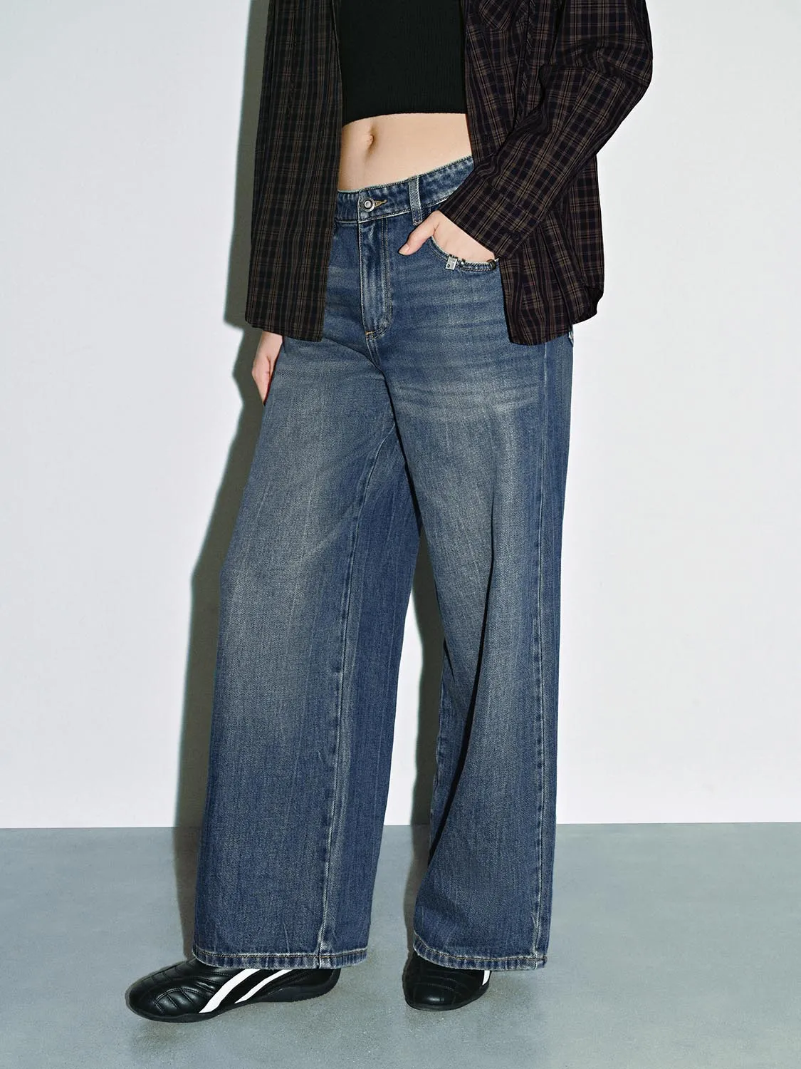 Wide Leg Jeans sold by Urban Revivo product image thumbnail 3