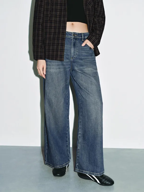 Wide Leg Jeans sold by Urban Revivo