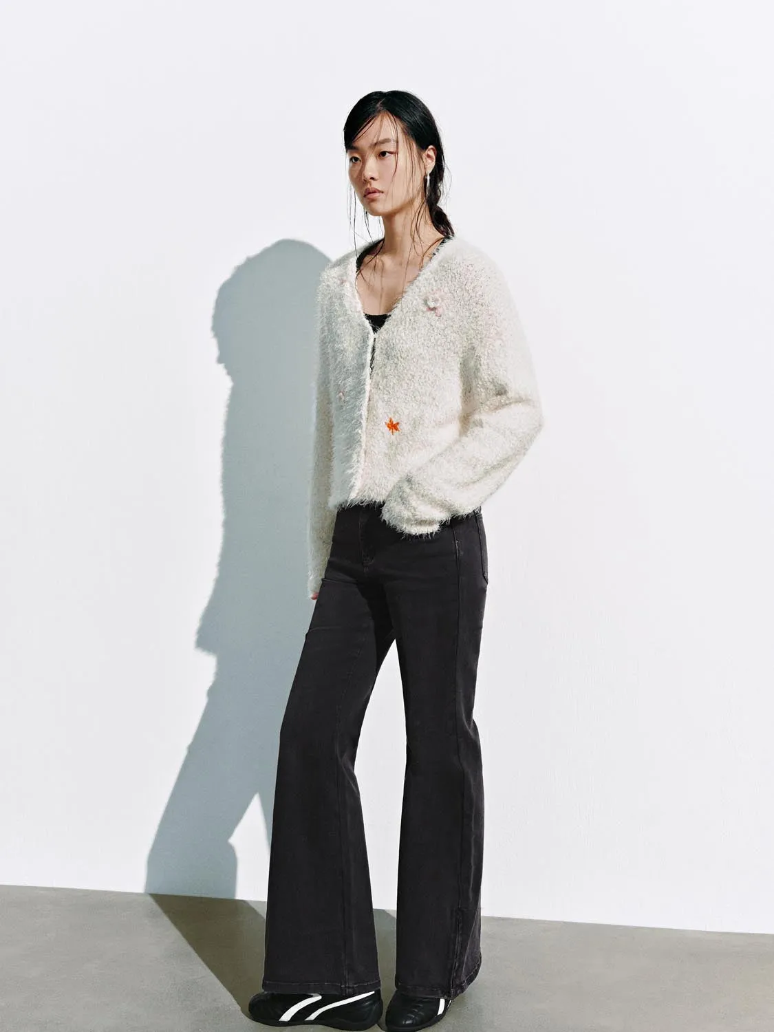 Embroidered V-Neck Knitted Cardigans sold by Urban Revivo product image thumbnail 5