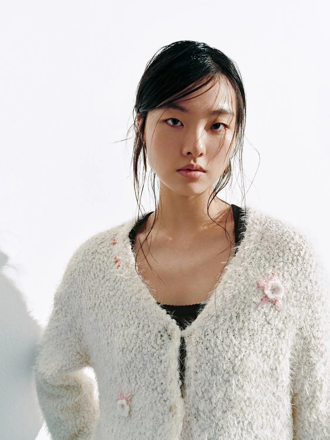 Embroidered V-Neck Knitted Cardigans sold by Urban Revivo product image thumbnail 3