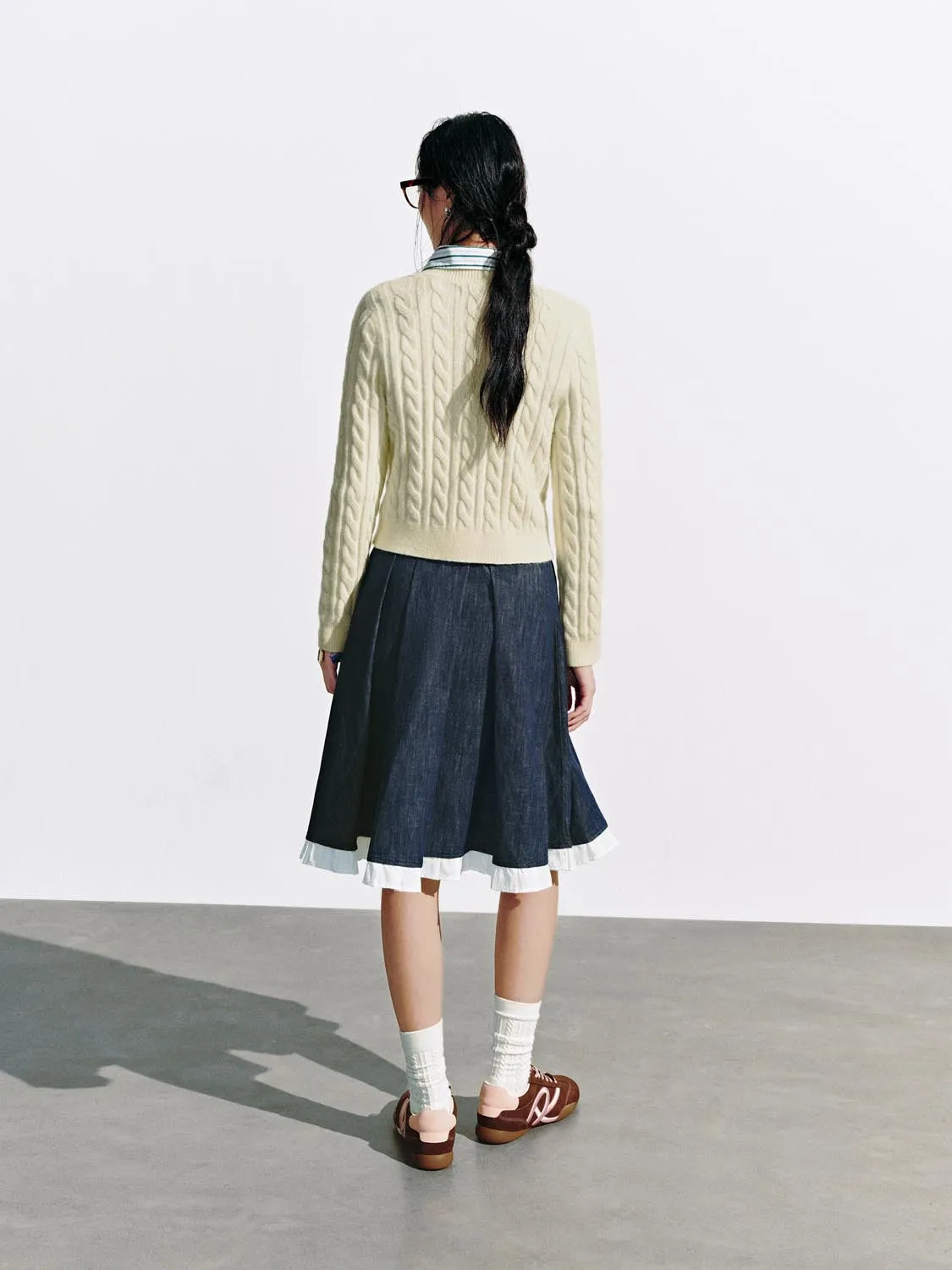 Contrast Hem Pleated Denim Skirts sold by Urban Revivo product image thumbnail 4