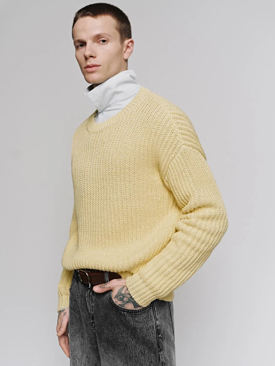 Long Sleeve Knitted T-Shirts sold by Urban Revivo product image thumbnail 2