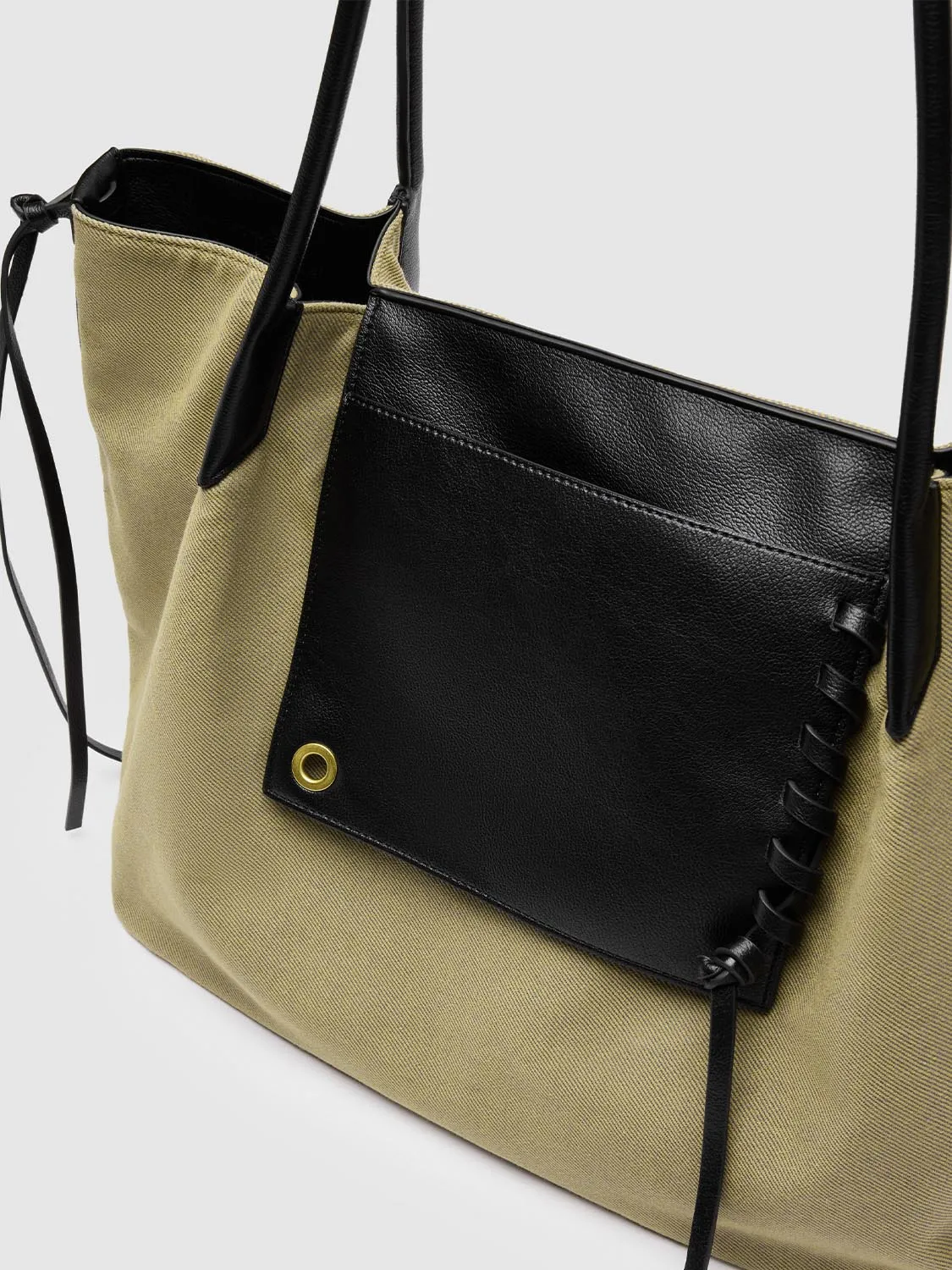 Oversize Tote Shoulder Bags sold by Urban Revivo product image thumbnail 4