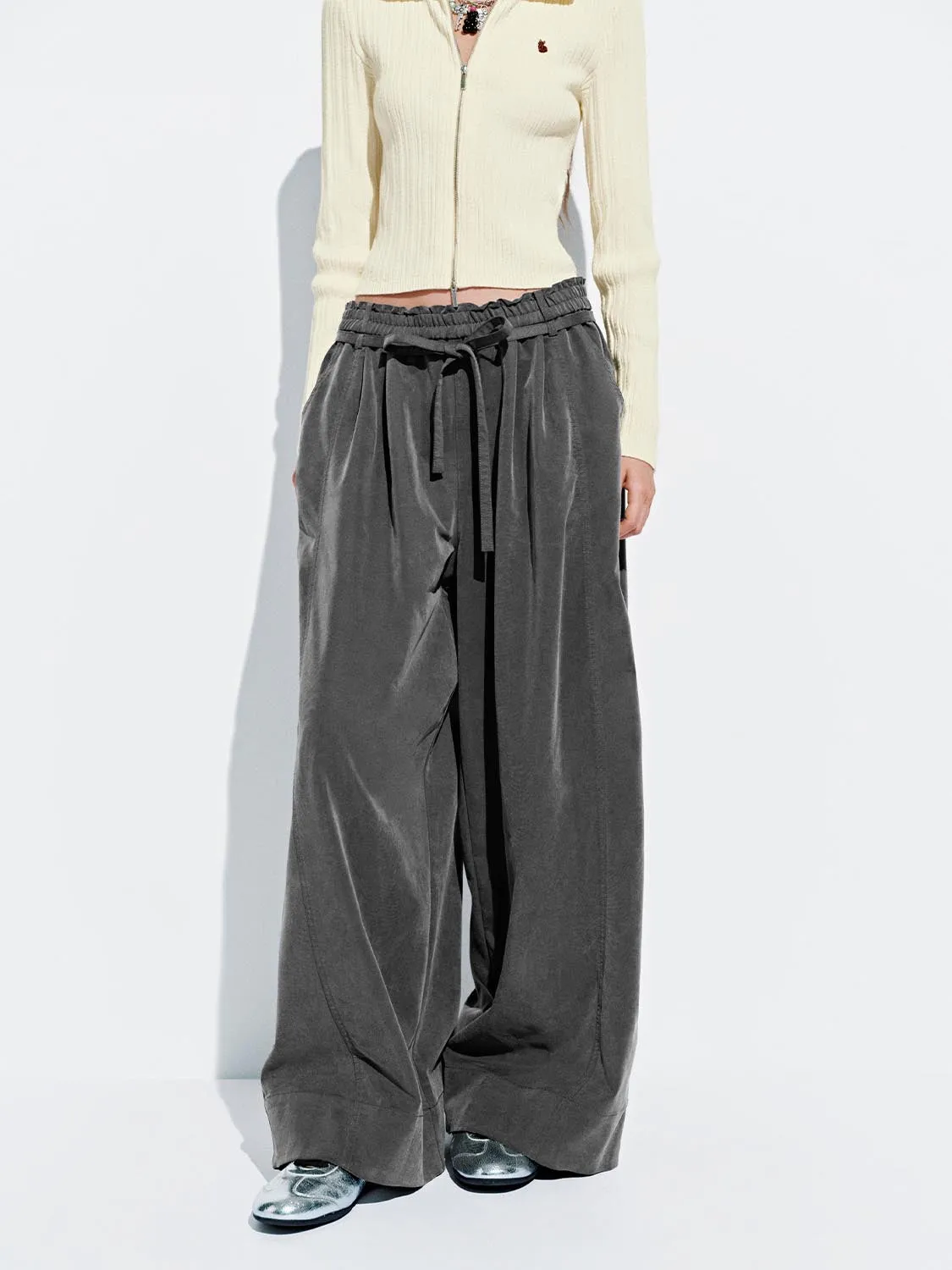 Drawstring Pull On Wide Leg Pants sold by Urban Revivo