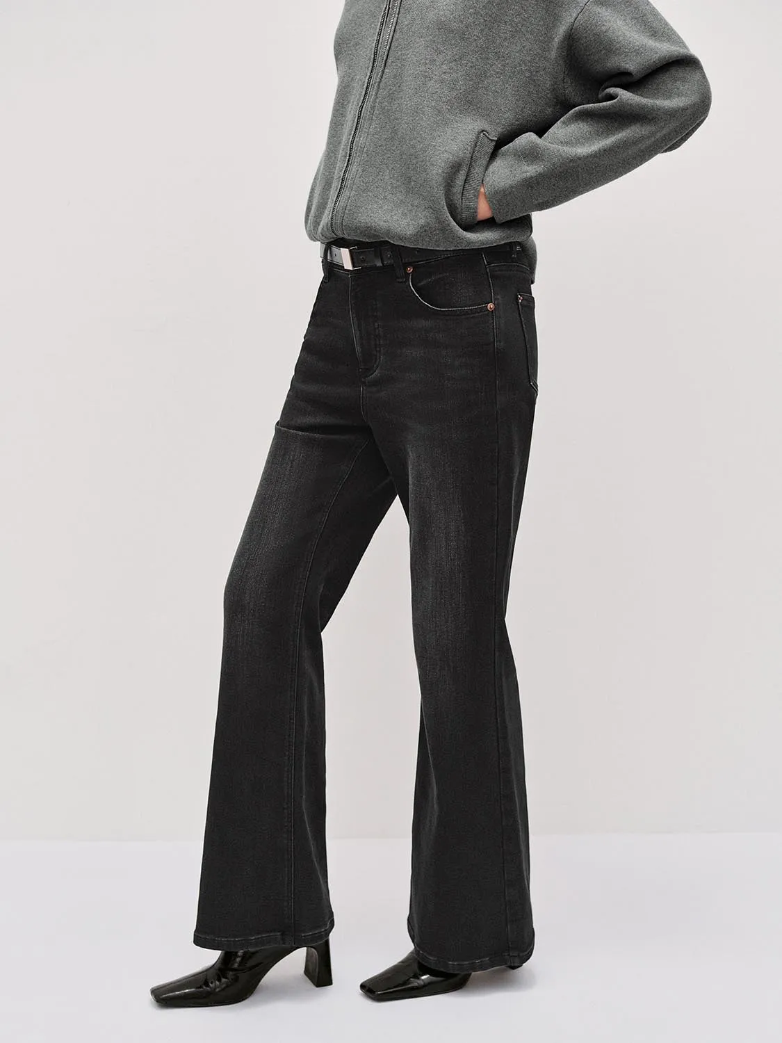 Belted Flare Leg Jeans sold by Urban Revivo product image thumbnail 3