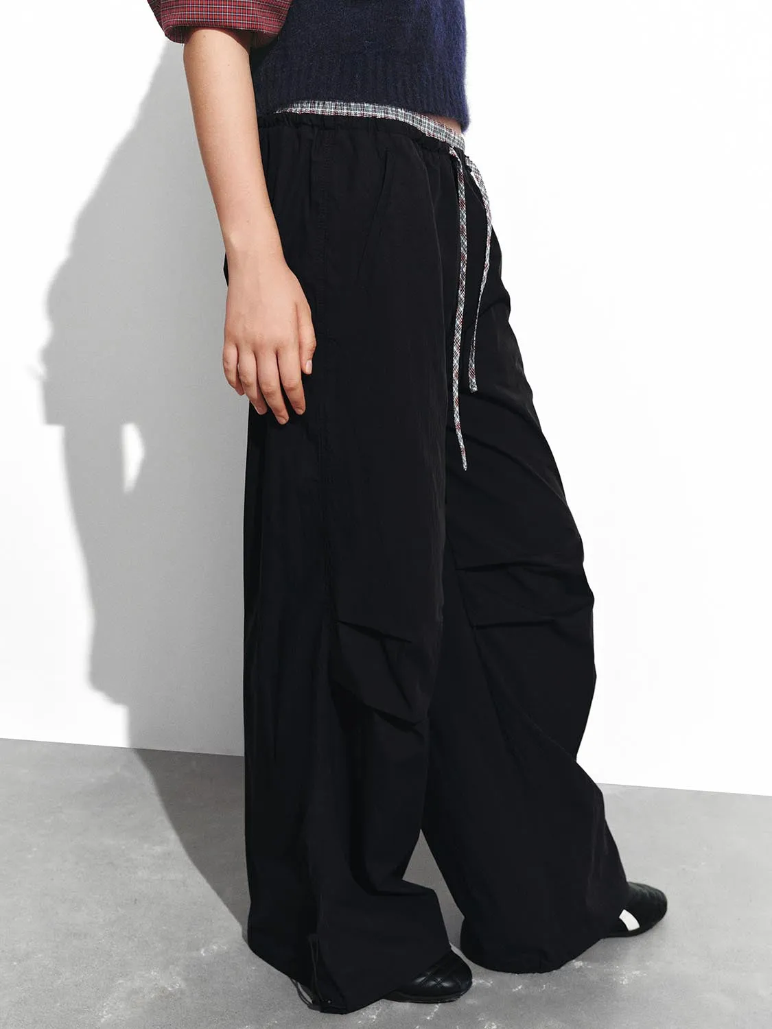 2 In 1 Pull On Cargo Pants sold by Urban Revivo product image thumbnail 3