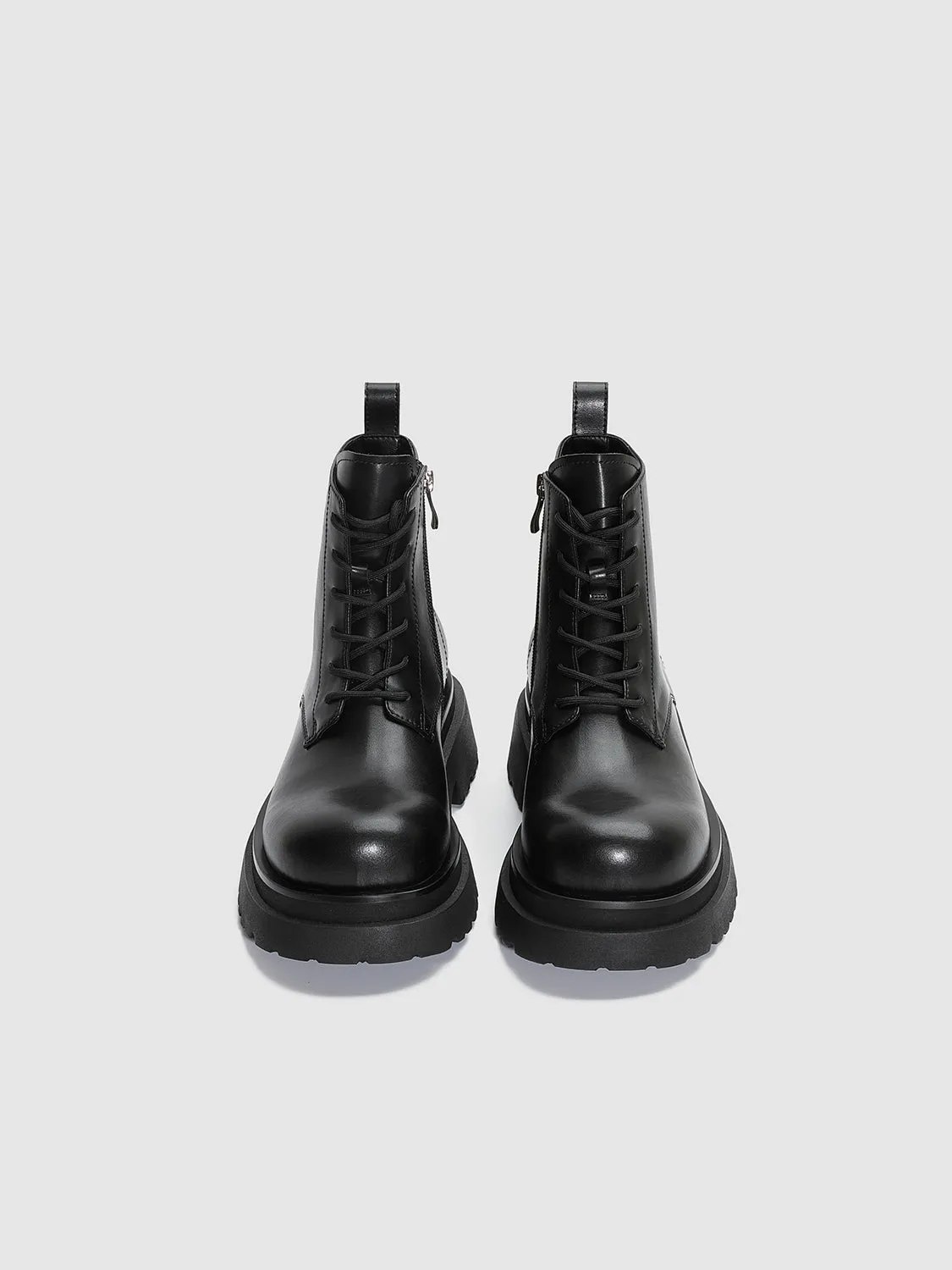 Lace Up Chunky Ankle Boots sold by Urban Revivo product image thumbnail 4