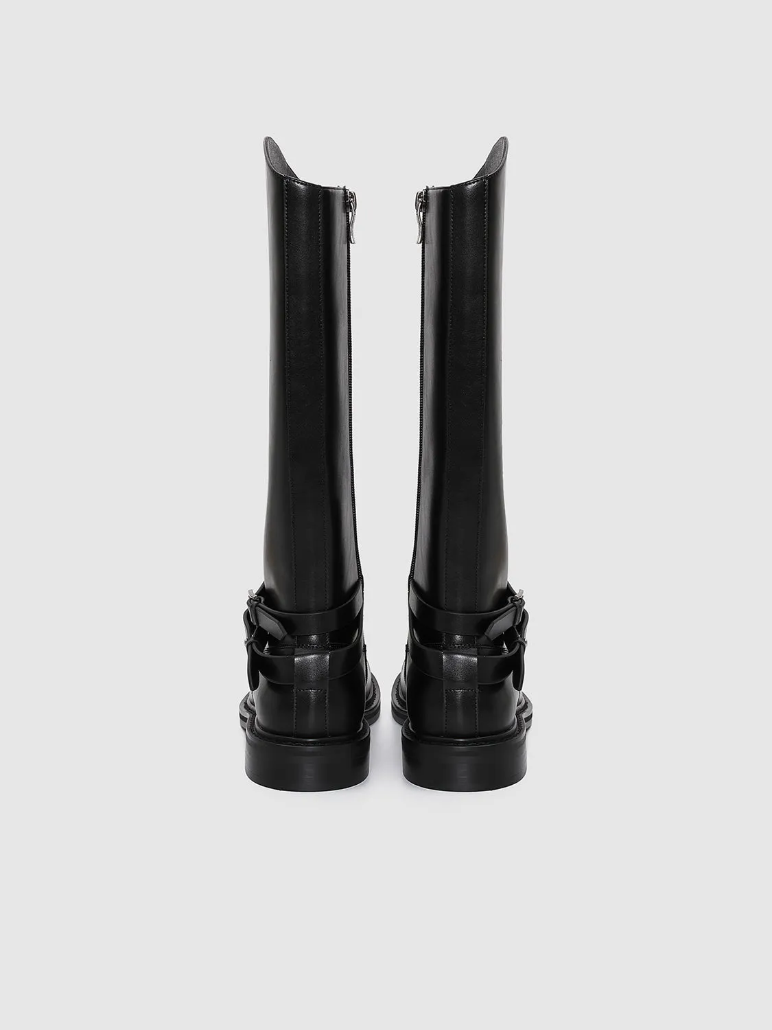 Buckle Detail Knee Boots sold by Urban Revivo product image thumbnail 3