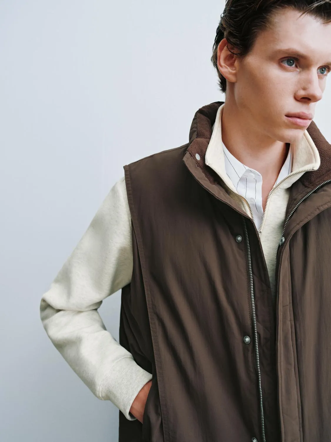 High Neck Padded Puffer Vest sold by Urban Revivo product image thumbnail 5