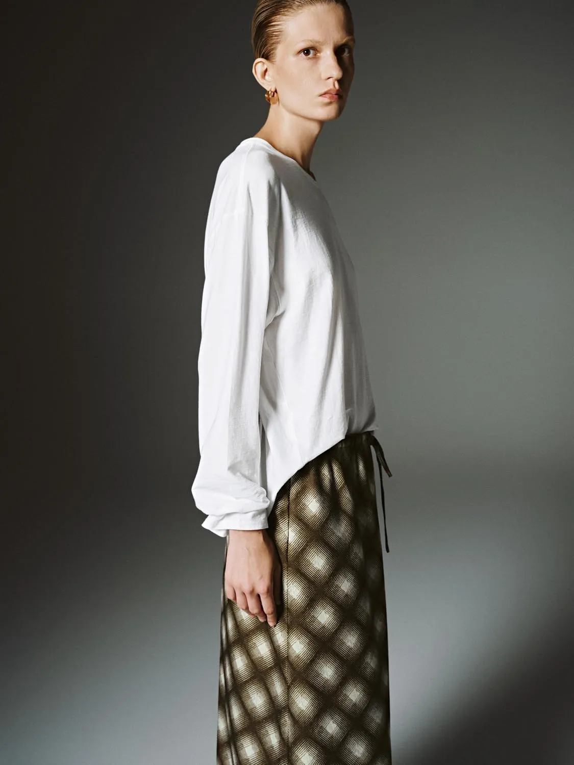 Crew Neck Long Sleeve T-Shirts sold by Urban Revivo product image thumbnail 2