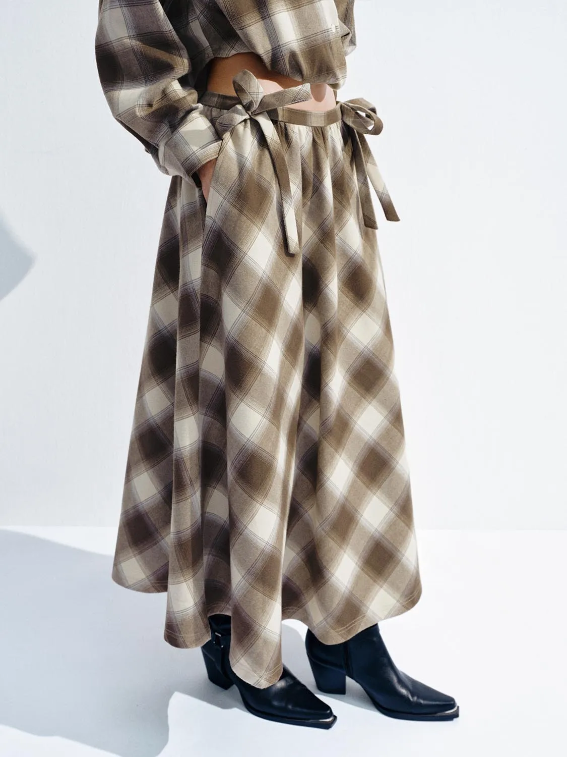 String Detail Check Midi Skirts sold by Urban Revivo product image thumbnail 3