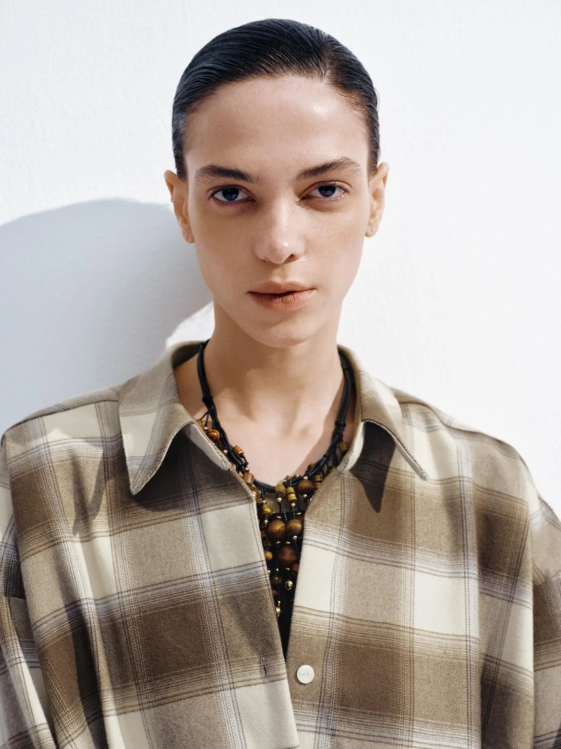 Cropped Contrast Check Shirts sold by Urban Revivo product image thumbnail 3