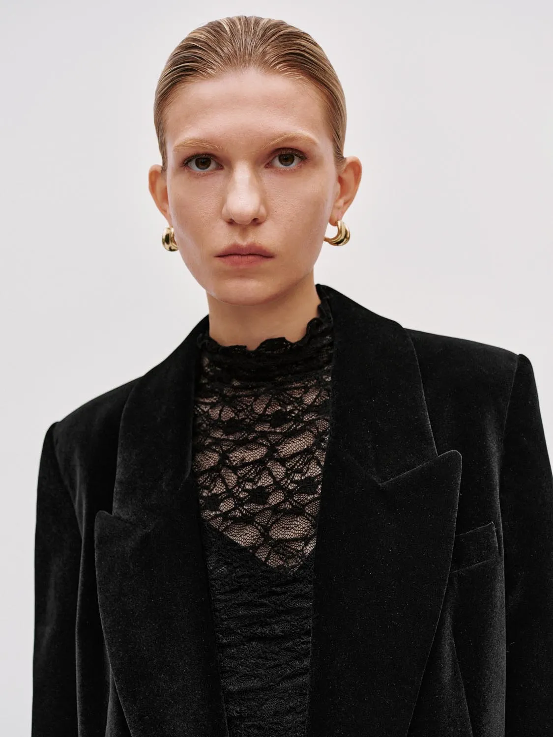 Double Breasted Oversize Blazers sold by Urban Revivo product image thumbnail 3