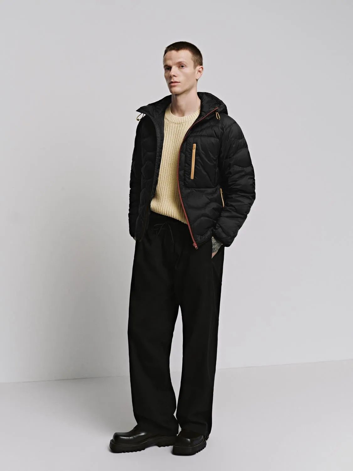 Contrast Hooded Padded Jackets sold by Urban Revivo product image thumbnail 5