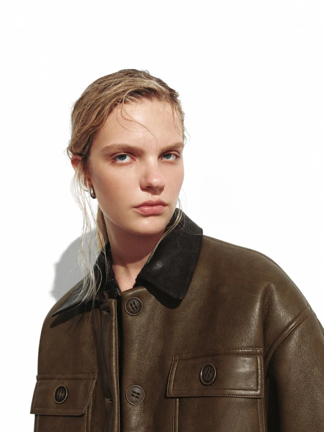 Flap Pockets Button Up Collared Jackets sold by Urban Revivo product image thumbnail 3