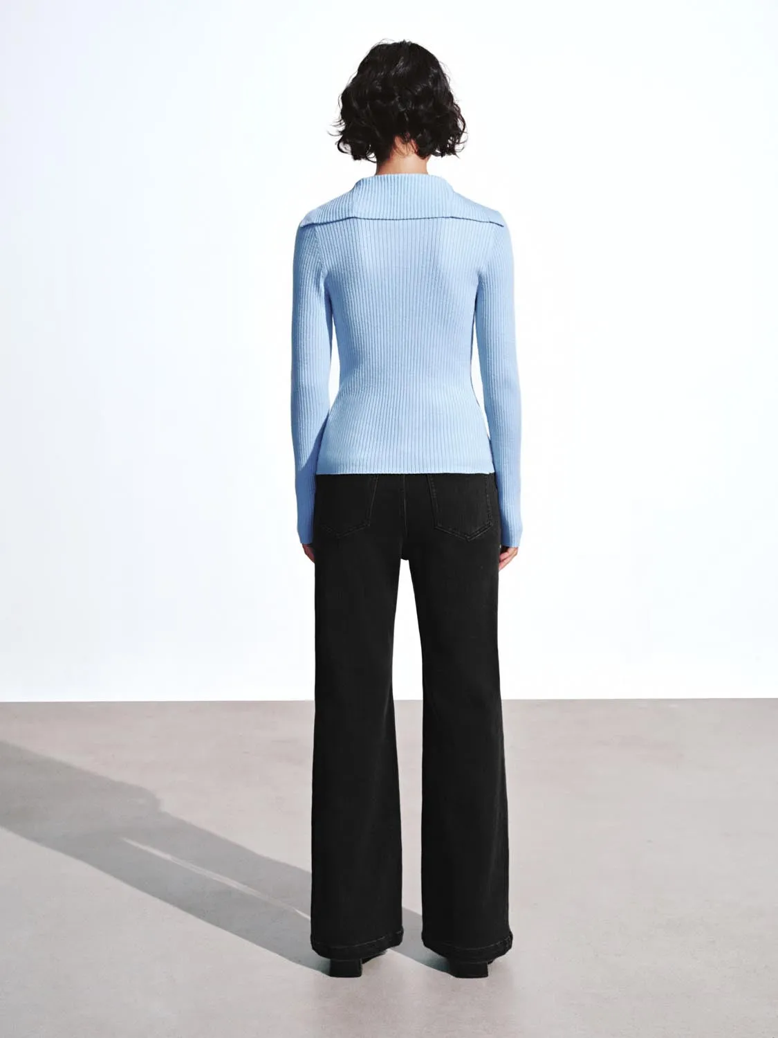 Flare Leg Jeans sold by Urban Revivo product image thumbnail 4