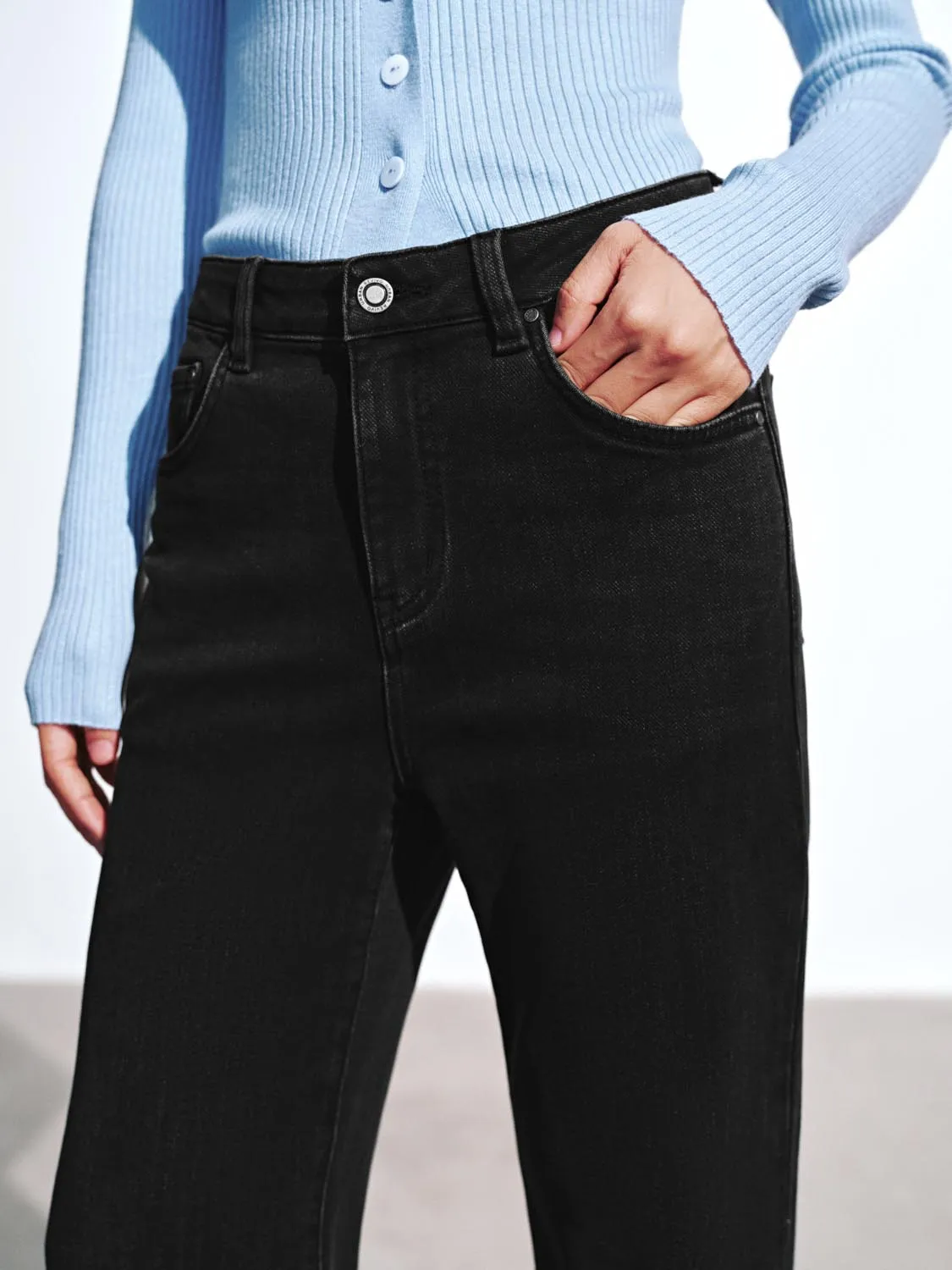 Flare Leg Jeans sold by Urban Revivo product image thumbnail 5