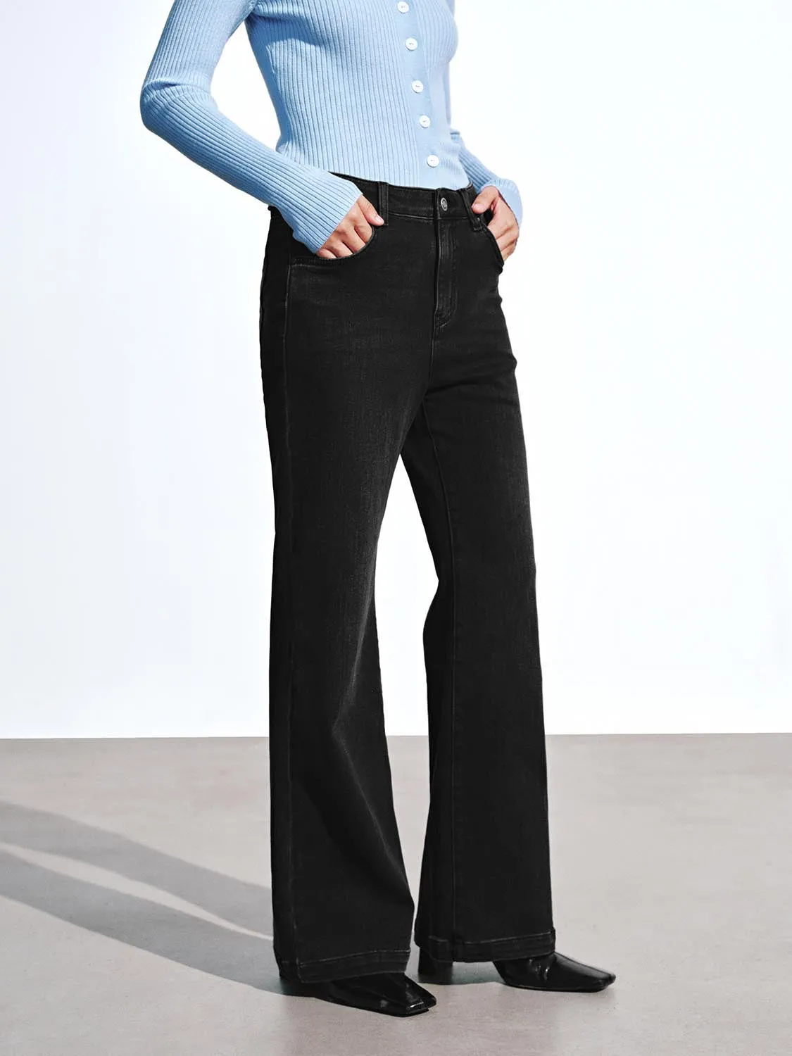 Flare Leg Jeans sold by Urban Revivo product image thumbnail 3