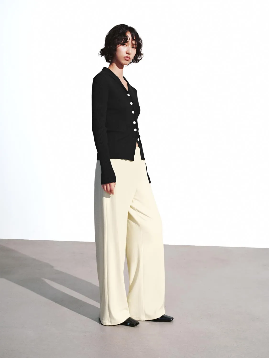 Large Collar Slim Fit Knitted Cardigans sold by Urban Revivo product image thumbnail 5