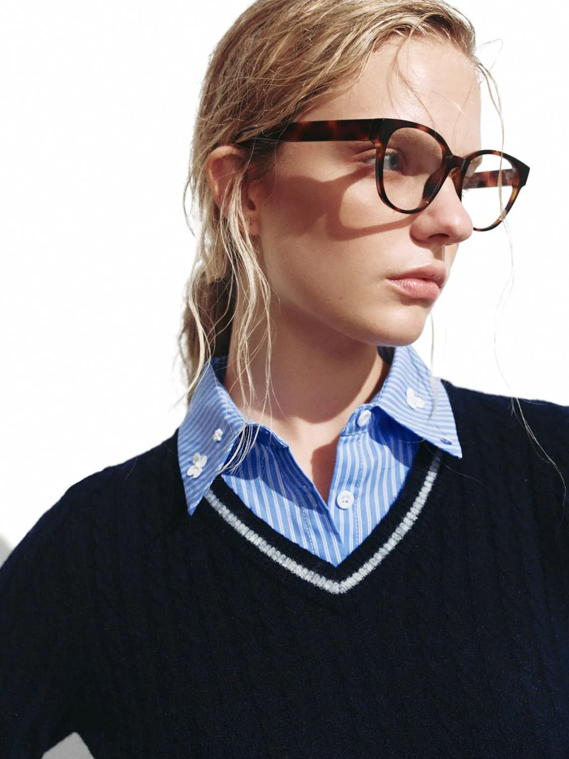 2 In 1 Long Sleeve Cable Knitted T-Shirts sold by Urban Revivo product image thumbnail 3