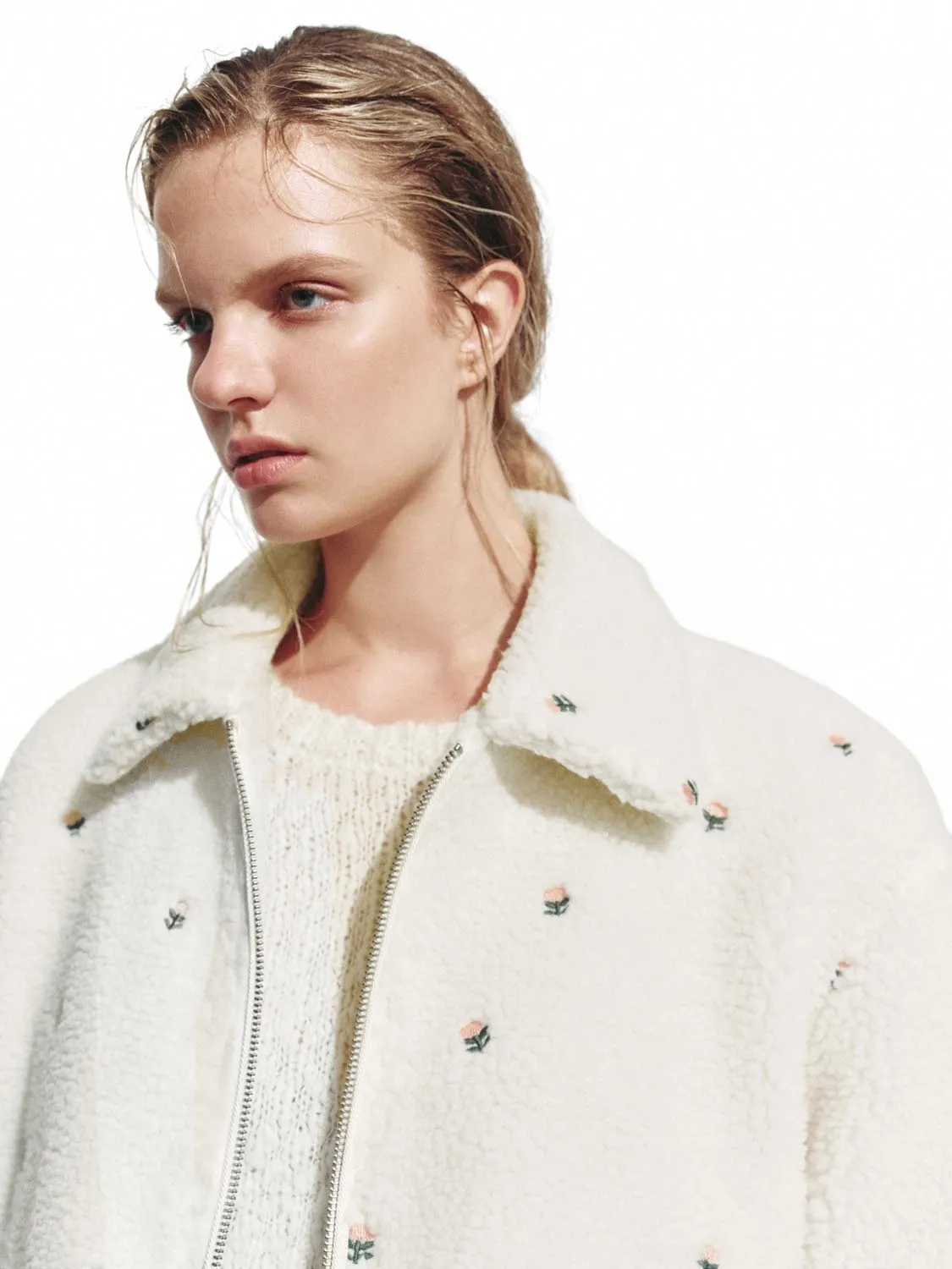 Zip Up Dotted Jackets sold by Urban Revivo product image thumbnail 3