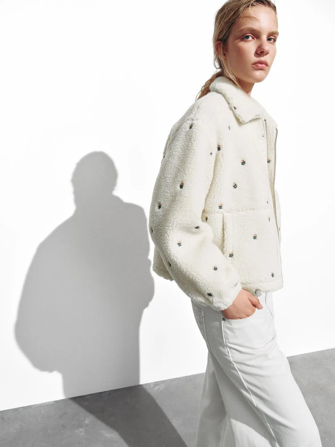 Zip Up Dotted Jackets sold by Urban Revivo product image thumbnail 2